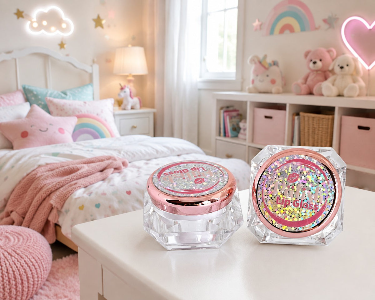 Pälish Shimmer Lip Gloss Jar – Soft, Hydrating Glow